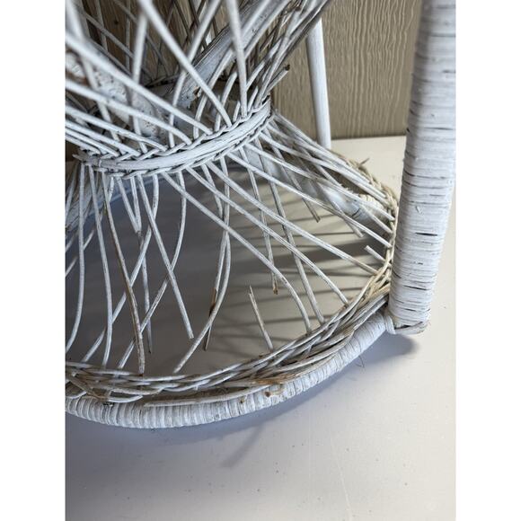 Vintage Children's Wicker Peacock Chair 29”Tall White Sturdy Chair Rare Find - Picture 2 of 7